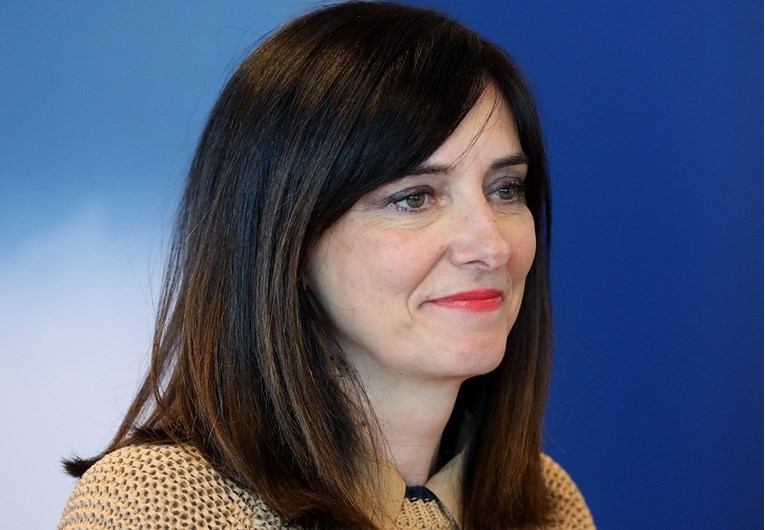 Divjak: Obrazovne ustanove ne moraju plaćati provjeru diploma