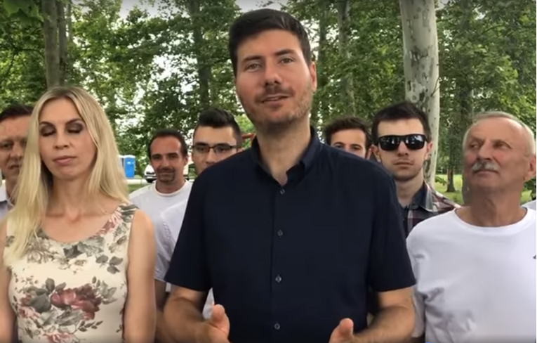 Pernar: Proslavu Dana državnosti u ovim okolnostima smatram lakrdijom