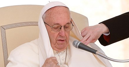 Papa o pedofiliji u Crkvi: "Sramotno, nismo znali reagirati na vrijeme"