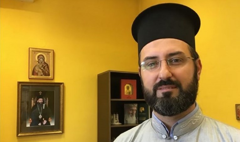 Širi se seksistička izjava popa iz Niša: Žene, svašta stavljate u usta