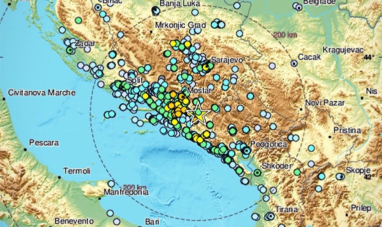 Novi jak potres u BiH, 5.0 po Seizmološkoj. "Čuje se zemlja. Lomi li se, lomi"