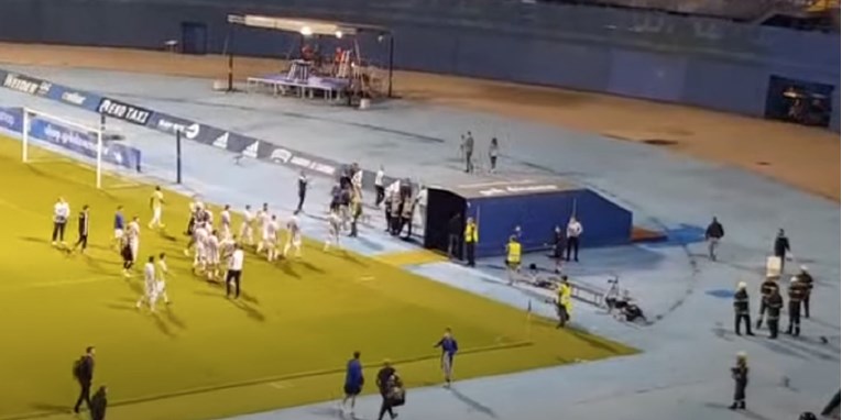 Hajdukovci nakon povijesne pobjede na Maksimiru nisu došli pozdraviti Torcidu
