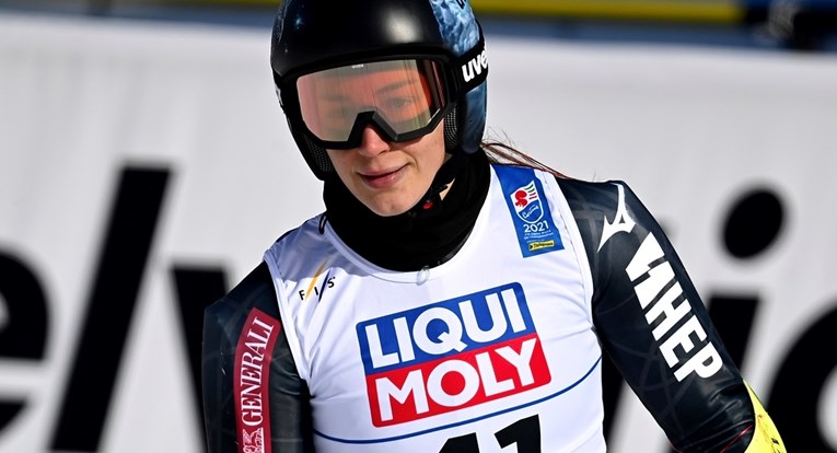 Leona Popović bez druge vožnje veleslaloma u Slovačkoj, Shiffrin vodeća