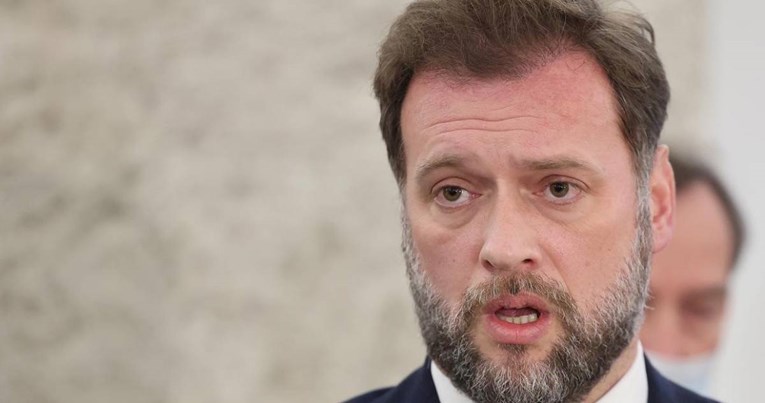 Milanović: Naši vojnici neće na istok Europe. Banožić: O tome odlučuje sabor