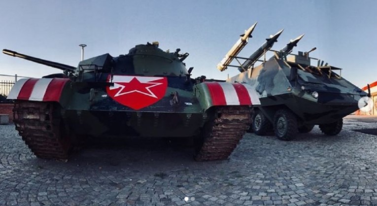 Delije uz tenk na Marakanu dovezli bacač raketa zbog proslave titule prvaka