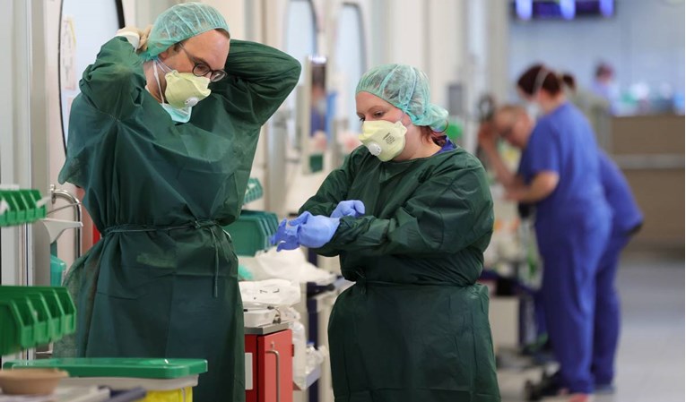 Na svijetu preko 900.000 zaraženih, više od 200.000 u SAD-u. Najgori dan u Francuskoj