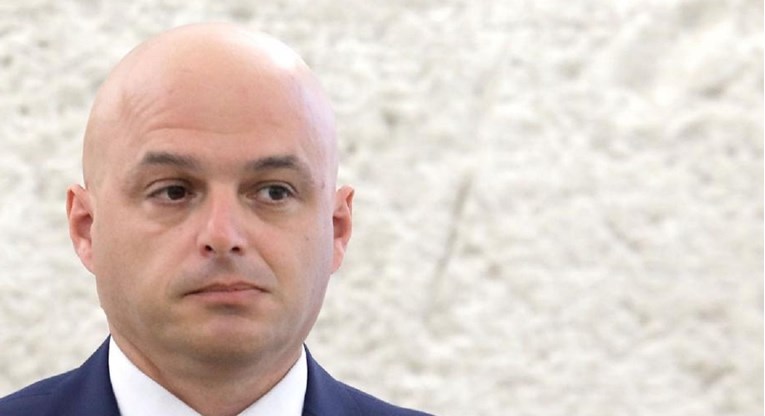 HDZ-ovac zbog afere dao ostavku u saboru. Sad se vraća na 2500 kuna veću plaću