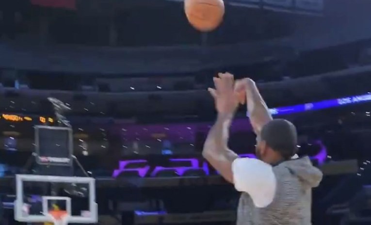 LeBron je najveći. Pokazao je to u finalu prije finala, ali i pola dana ranije