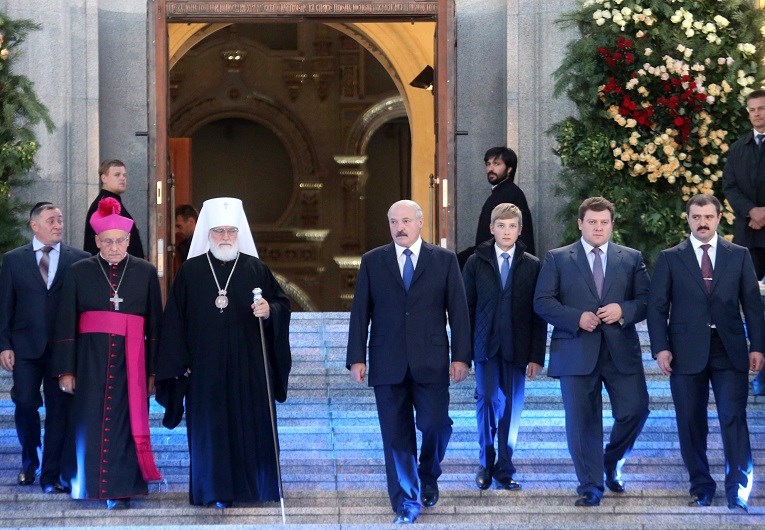 Poglavar Katoličke crkve u Bjelorusiji predao ostavku