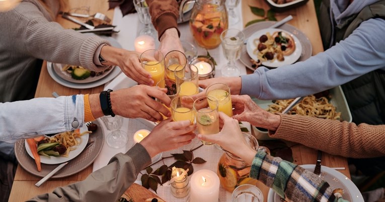 Počinje sezona nazdravljanja: Koliko biste alkohola trebali popiti tijekom izlaska?