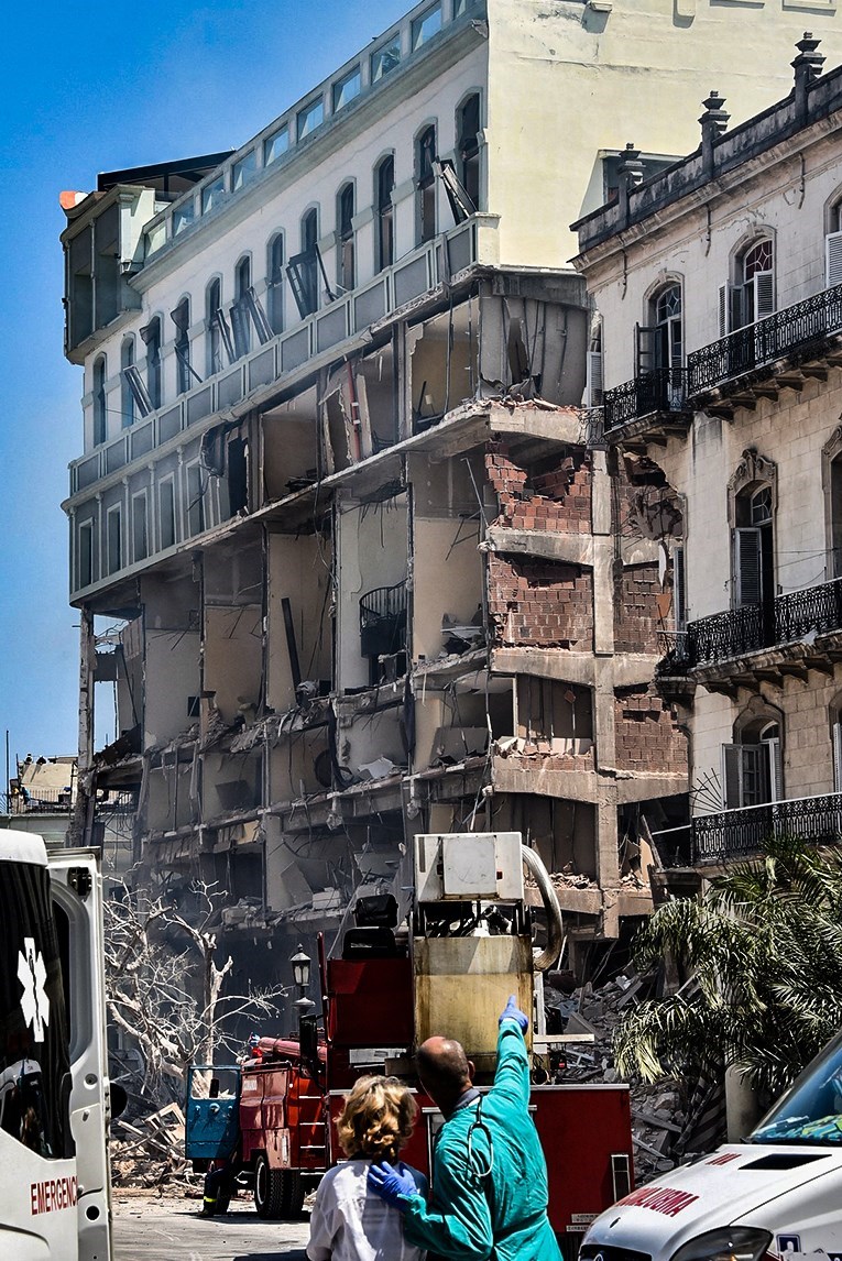 VIDEO Jaka eksplozija uništila hotel u glavnom gradu Kube, poginulo najmanje 22 ljudi