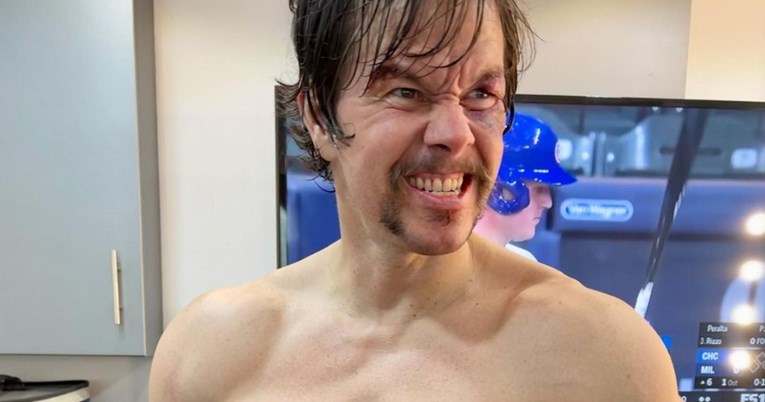 Nema traga mišićima: Mark Wahlberg pokazao koliko se udebljao u samo tri tjedna