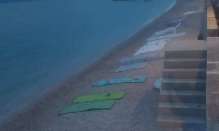 Kako zaštititi plaže od bahatih nasilnika? Kupajte se na njima