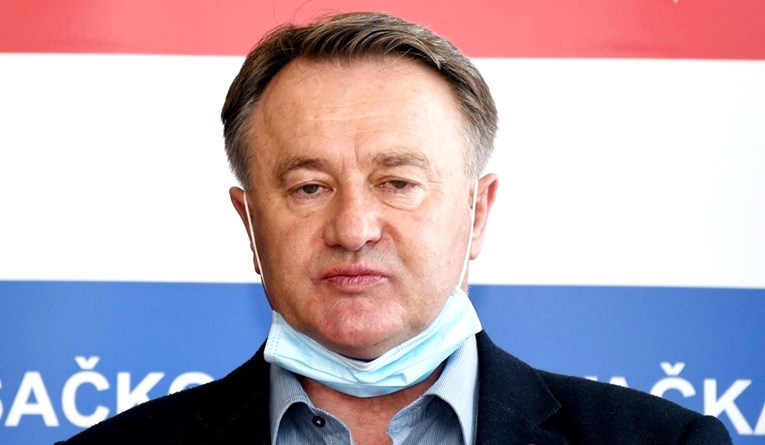Žinić 26 godina živi u državnoj kući. Najam plaćao 100 kuna, od 2008. ne plaća ništa