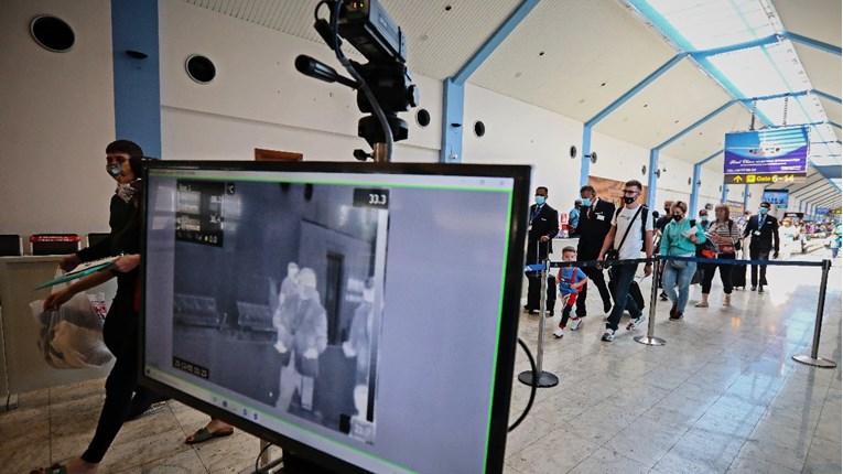 Nigerija sada tvrdi da su omikron otkrili prošli tjedan, a ne u uzorcima iz listopada