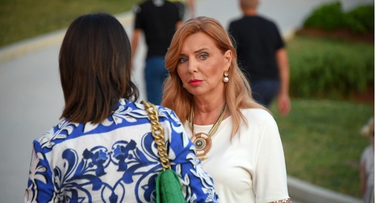 Tončica Čeljuska pozirala na plaži s kćeri i oduševila sve: "Ista je Margot Robbie"