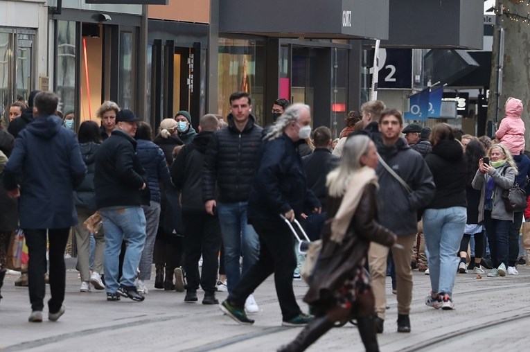 Što se događa u Njemačkoj? Rekordna incidencija, liječnici žele testirati cijepljene