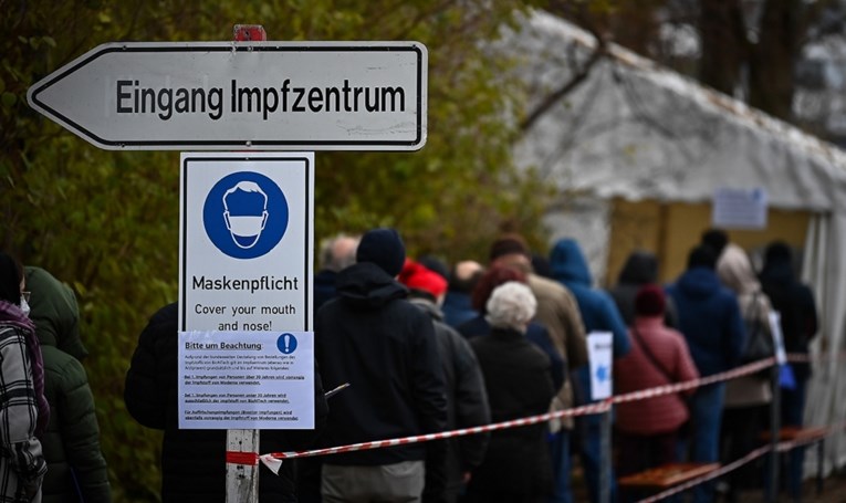 U Njemačkoj od danas strože mjere, spominje se i lockdown. Ovo su pravila na granici