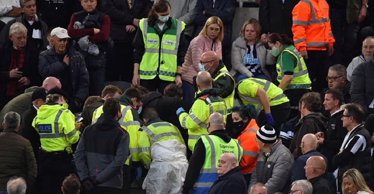 Newcastle objavio u kakvom stanju je navijač zbog kojeg je prekinuta utakmica