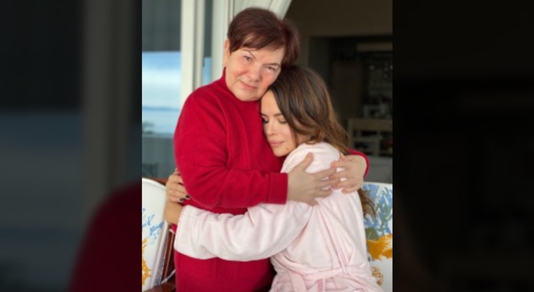 Severina ne krije emocije: Ovaj zagrljaj me napravio čovjekom... Moje utočište
