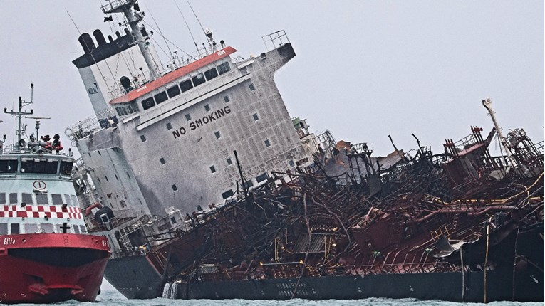 U blizini Turske potonuo teretni brod, dvoje mrtvih, traje akcija spašavanja