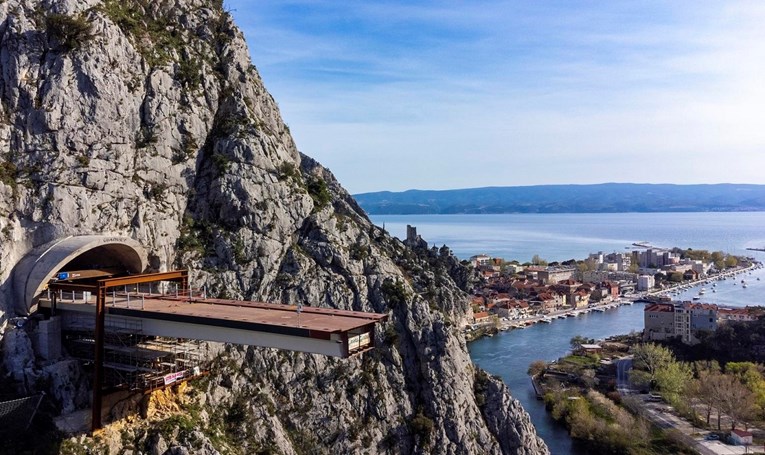 FOTO Pogledajte most iznad Omiša