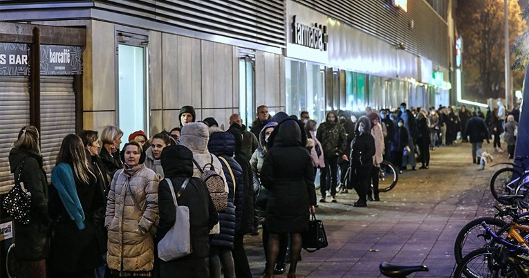 Prije 13 dana uvedene covid-potvrde: "Spriječili smo da 6000 zaraženih dođe na posao"