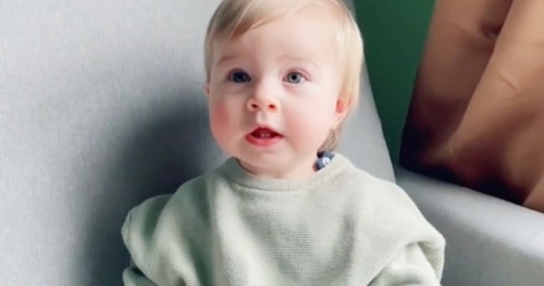Beba je počela ići na tutu sa šest mjeseci. Ljudi ne vjeruju, mama kaže da je lako