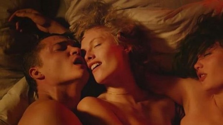 Erotska drama iz 2015. postala hit na Netflixu zbog eksplicitne uvodne scene (18+)