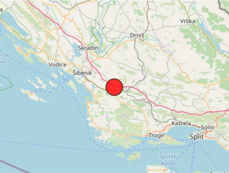 Slab potres u Šibeniku