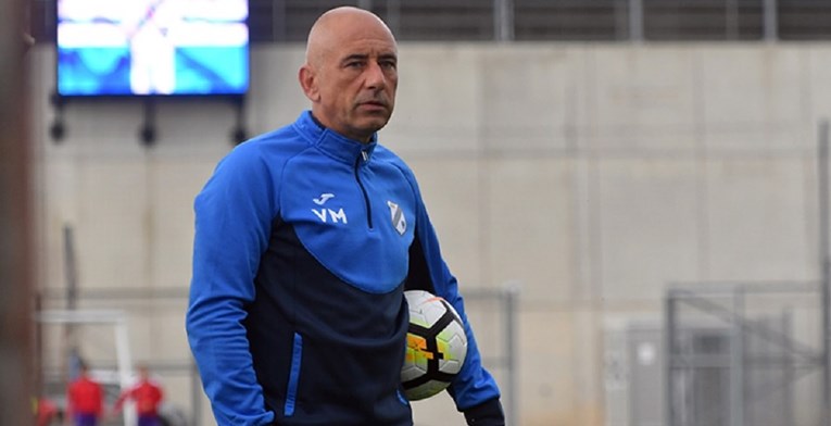Hajduk otjerao Rijekinog špijuna. On ga s brda nastavio špijunirati dalekozorom