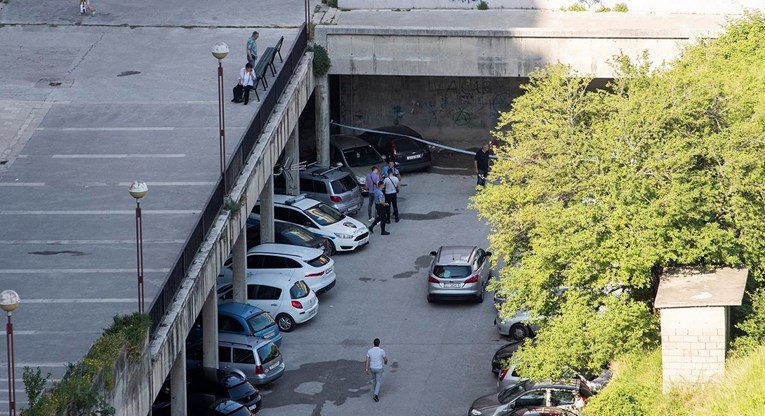 Policija: Požar na automobilu u garaži u Splitu je podmetnut