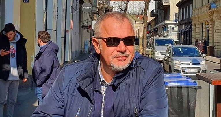 Šprajc nasmijao pratitelje fotkom iz garderobe, poručili mu: Trebao si napućiti usne