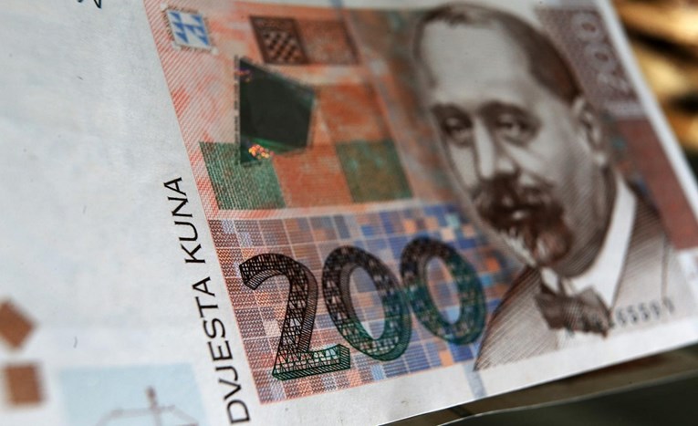 Istražuje se direktorica mirovinskog društva zbog krađe stotina tisuća kuna