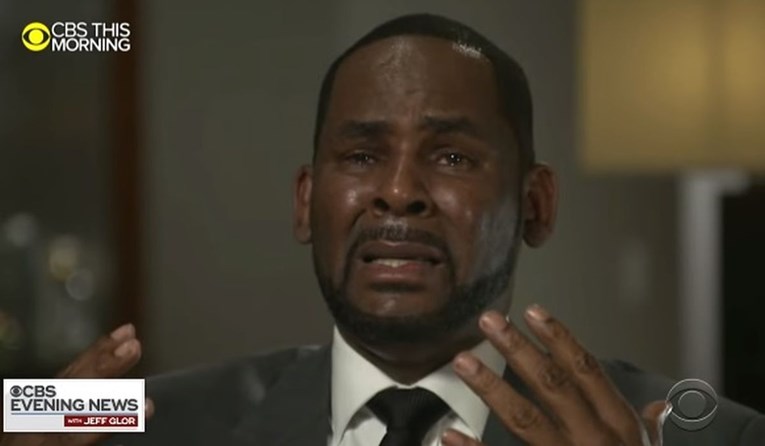 R. Kelly pukao u prvom intervju nakon optužbi: Plakao i vrištao pred kamerama
