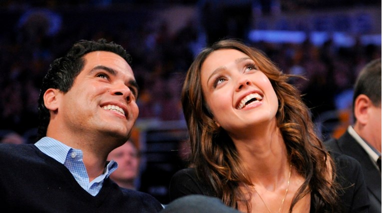 Jessica Alba otkrila je u čemu je tajna njezinog dugog i sretnog braka