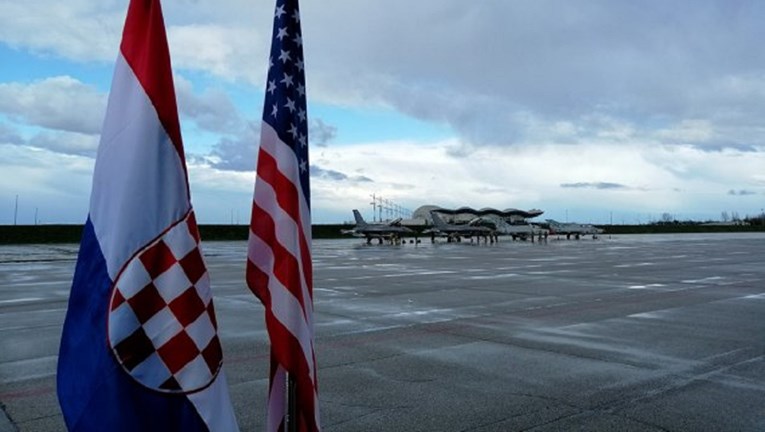 FOTO Američki F-16 prvi put sletjeli u Zagreb