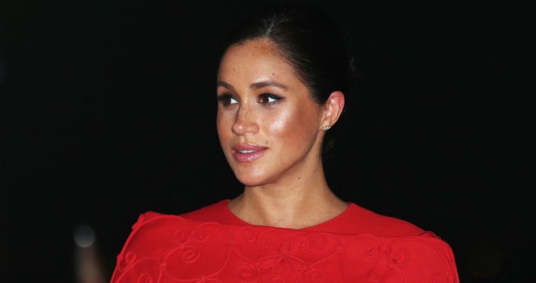 Meghan Markle stigla u Maroko u prekrasnoj haljini sa skrivenim značenjem
