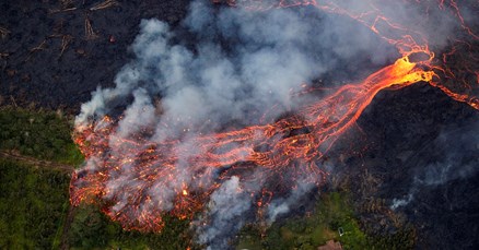 VIDEO Lava iz vulkana na Havajima u jednoj noći uništila stotine domova