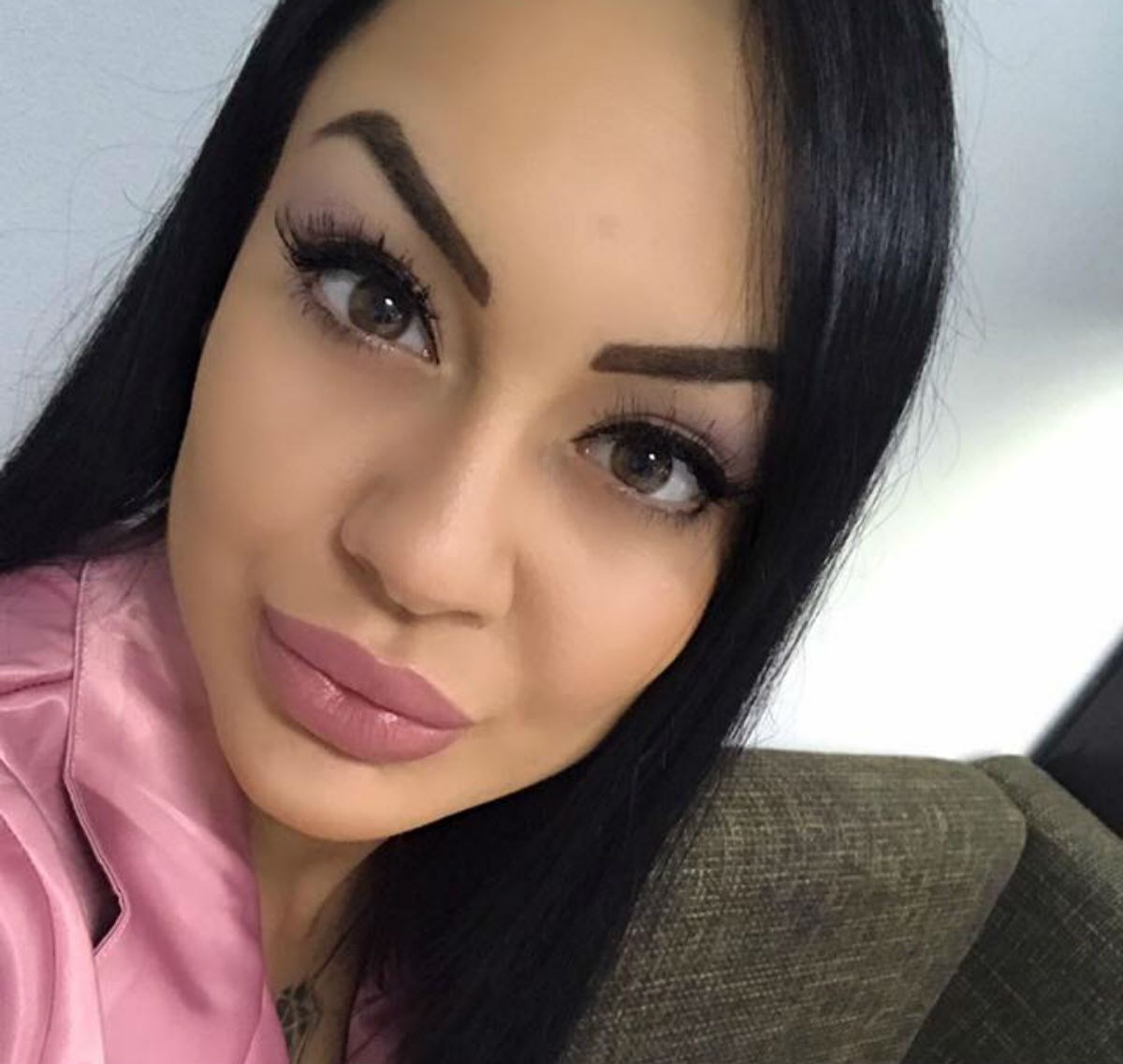 velika crna guza analni seks