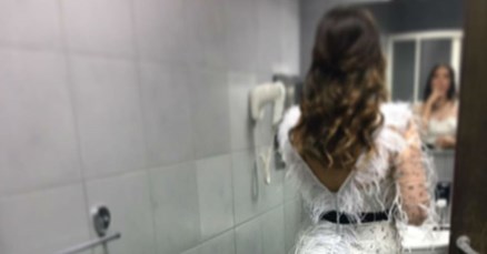 Nina kao Rita i Kim: Domaća pjevačica Beograd osvojila i pernatom haljinom