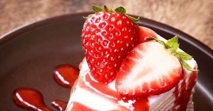 Ukusan desert od jagoda pripremite za samo 15 minuta