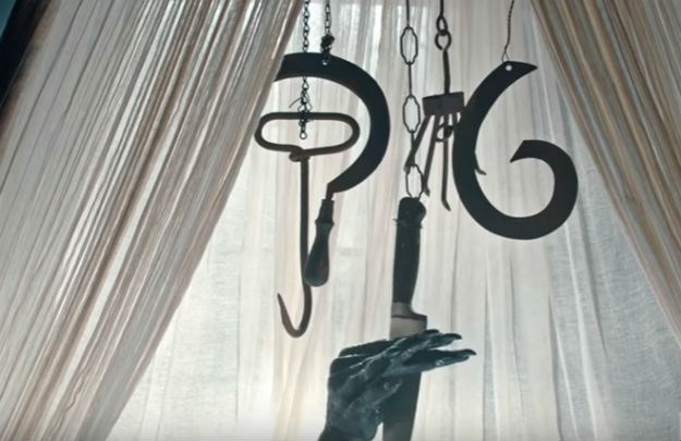 Tragovi koji dokazuju da će tema 6. sezone serije "American Horror Story" biti kult Charlesa Mansona
