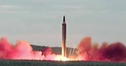 VIDEO Objavljena snimka lansiranja projektila koji je preletio preko Japana