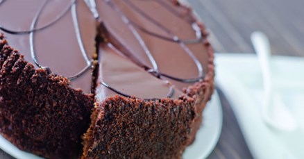 Iznenađujući sastojak koji će poboljšati okus svake čokoladne torte