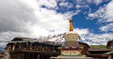 U požaru izgorio drevni tibetanski grad Dukezong