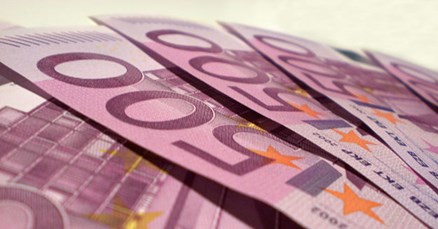 Tečaj ispod 7,7 kuna za euro, država smanjila dug po trezorskim zapisima