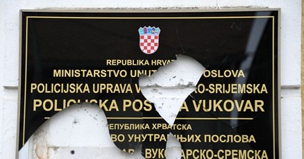 Veteran koji je razbio dvojezičnu ploču na sudu: "Još samo fali da me raznesu minobacačem"