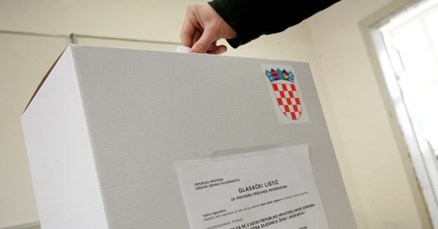 Slovensko "Delo": Loša izlaznost pokazuje da Katolička crkva gubi svoju moć u Hrvatskoj