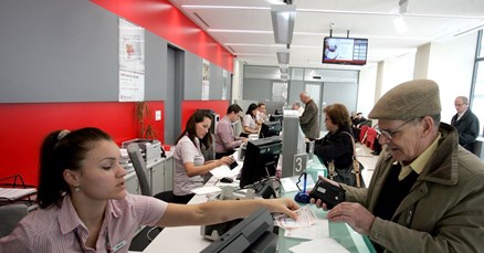 Pet posto državnih službenika i namještenika je blokirano, među njima ima i dužnosnika